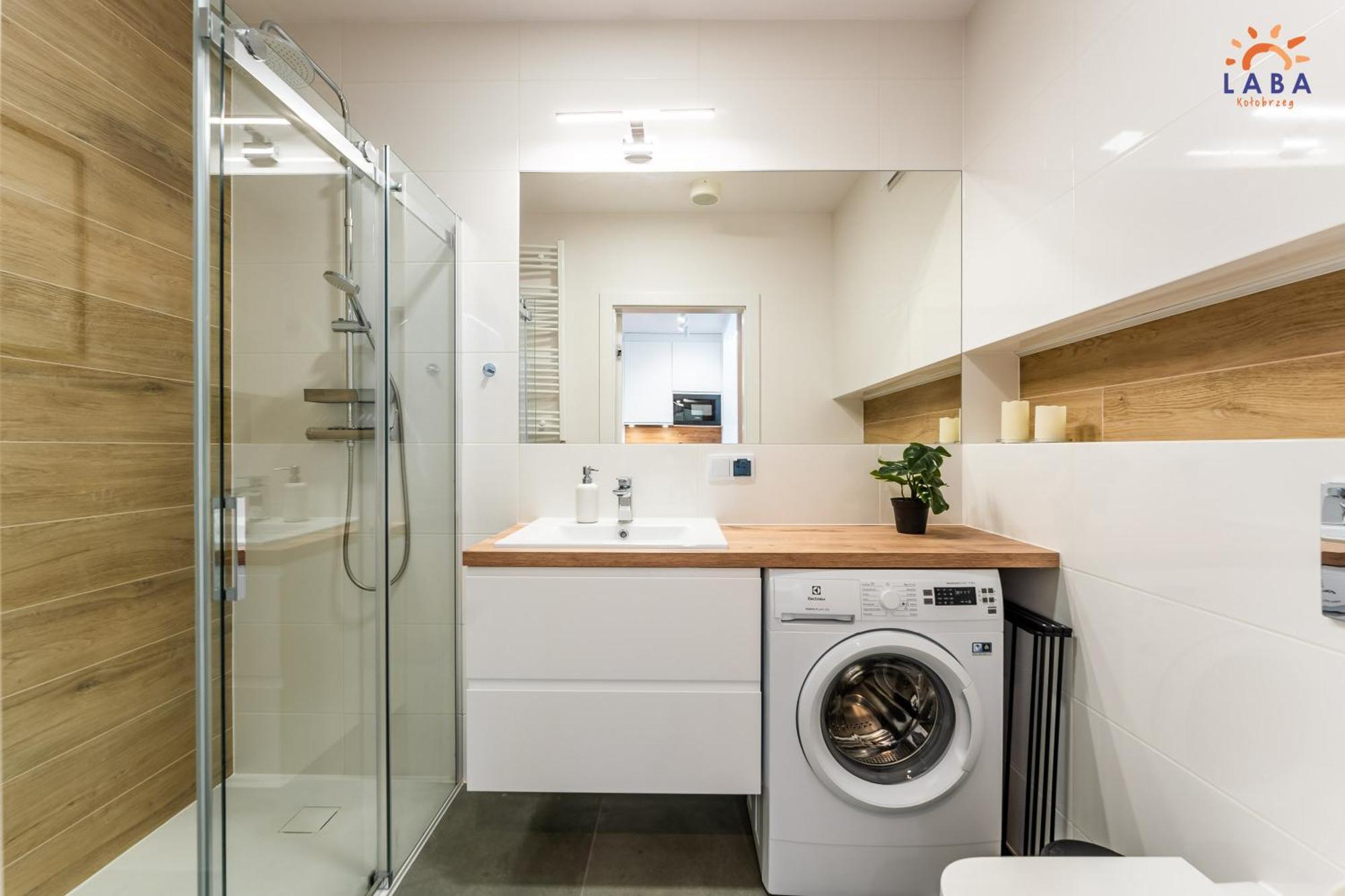 Laba Kolobrzeg Apartamenty Kollataja Z Parkingiem エクステリア 写真