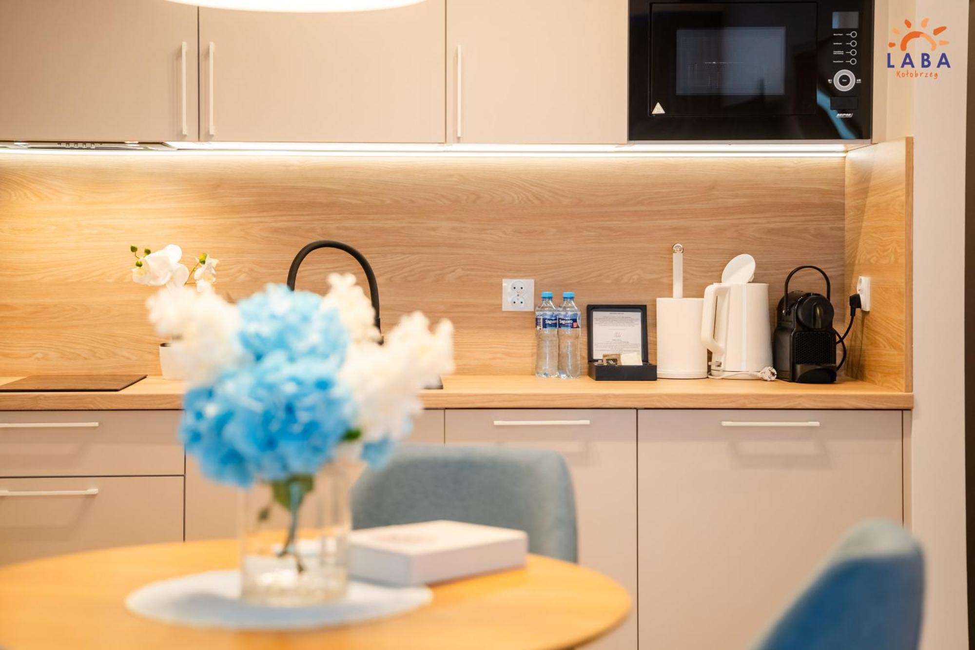 Laba Kolobrzeg Apartamenty Kollataja Z Parkingiem エクステリア 写真