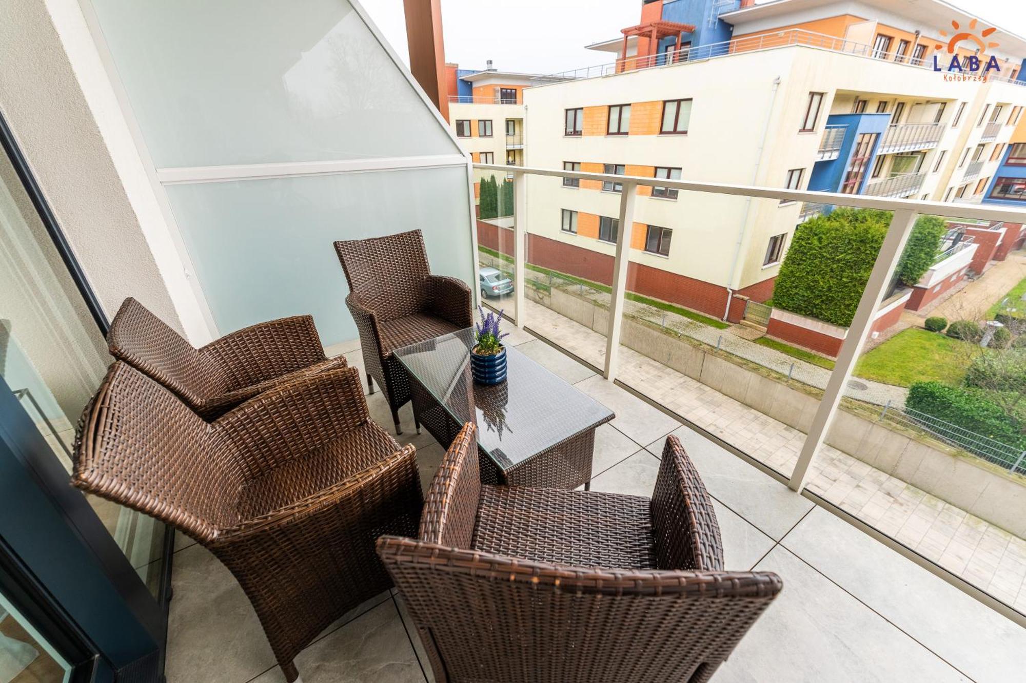 Laba Kolobrzeg Apartamenty Kollataja Z Parkingiem エクステリア 写真