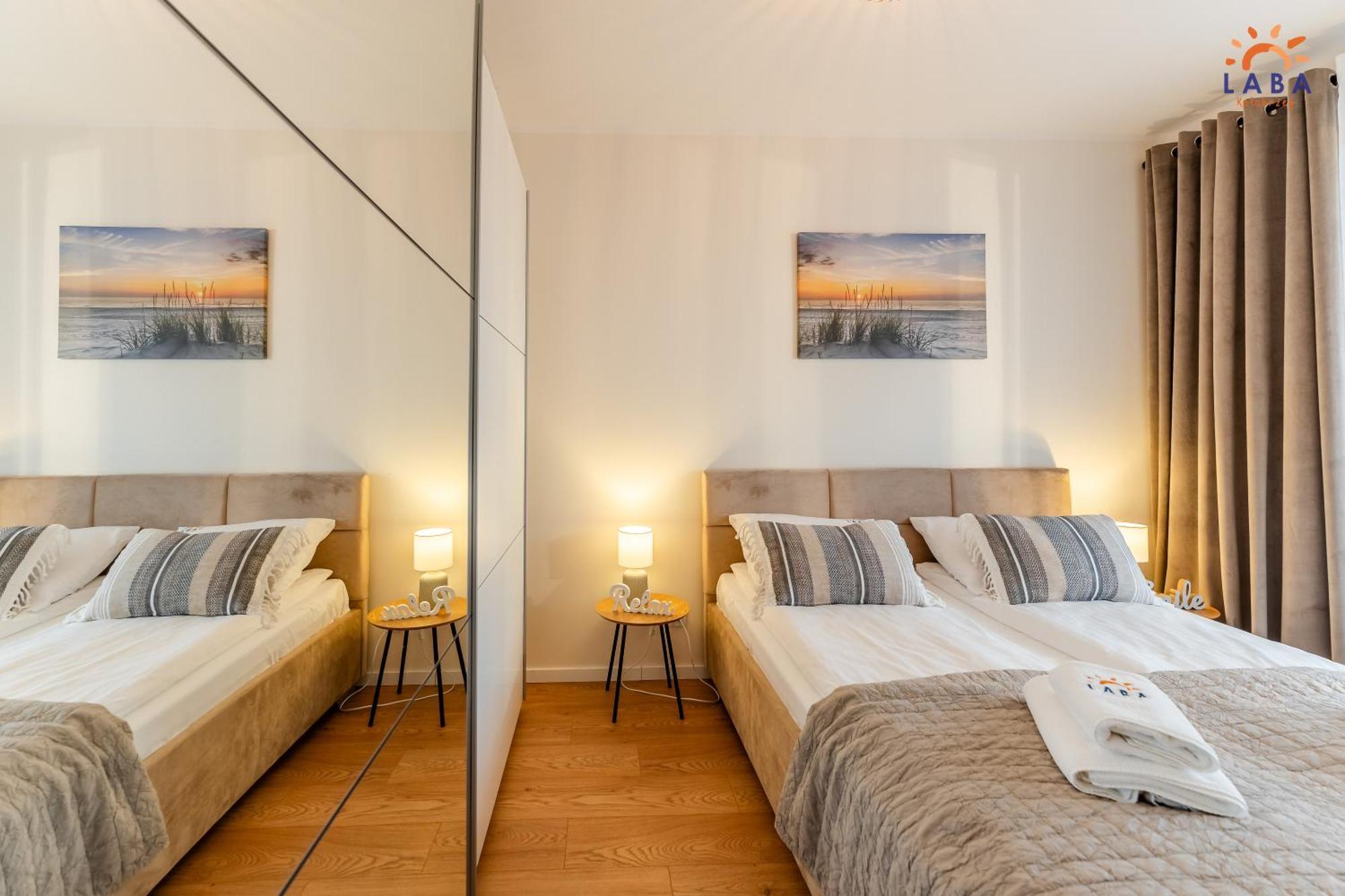 Laba Kolobrzeg Apartamenty Kollataja Z Parkingiem エクステリア 写真