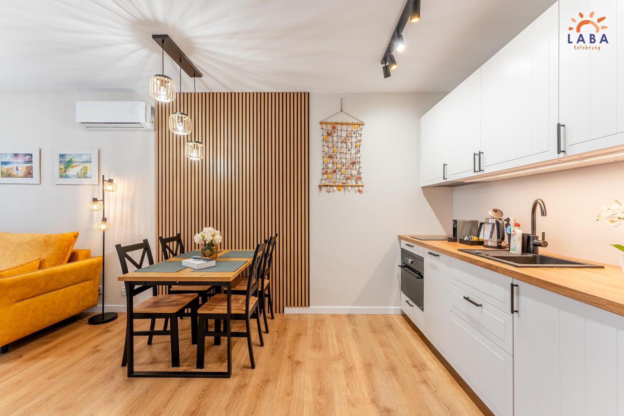 Laba Kolobrzeg Apartamenty Kollataja Z Parkingiem エクステリア 写真